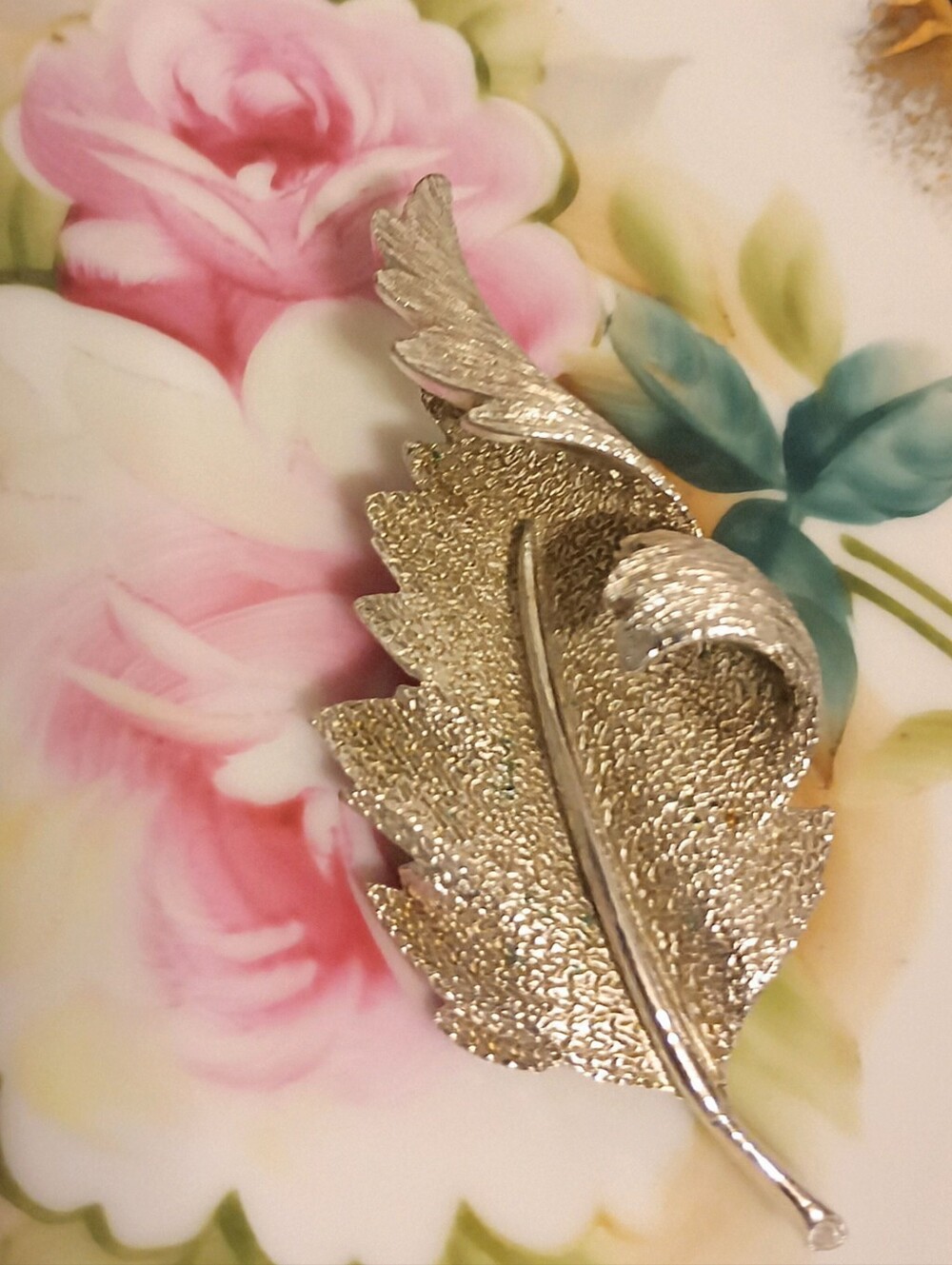 Vintage Cora Silver Leaf Brooch (2 1/2L" x 1 1/4"W)